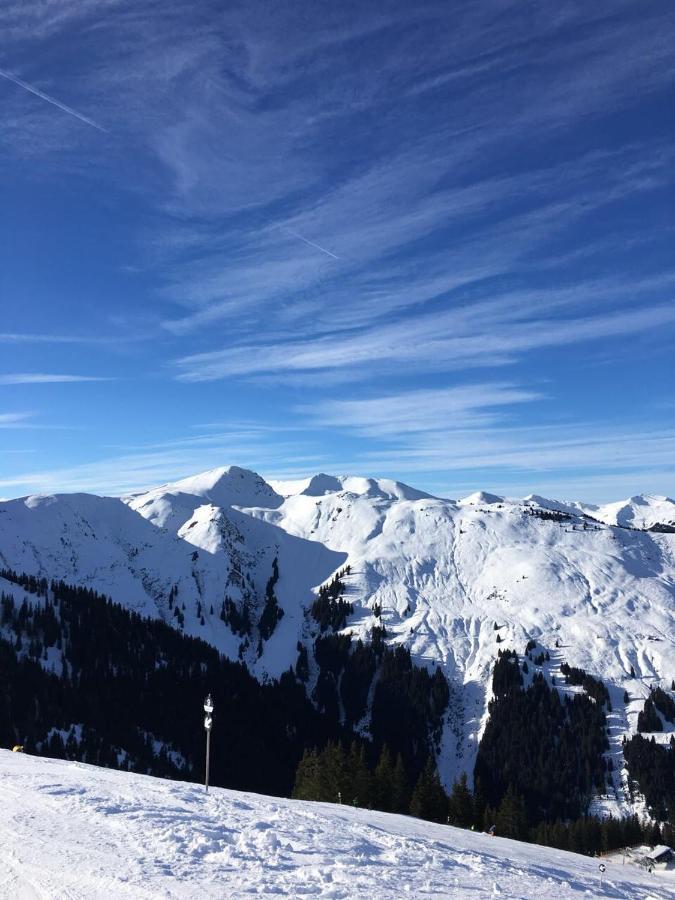 Das Hexenhaeusl Schmitten Bagian luar foto